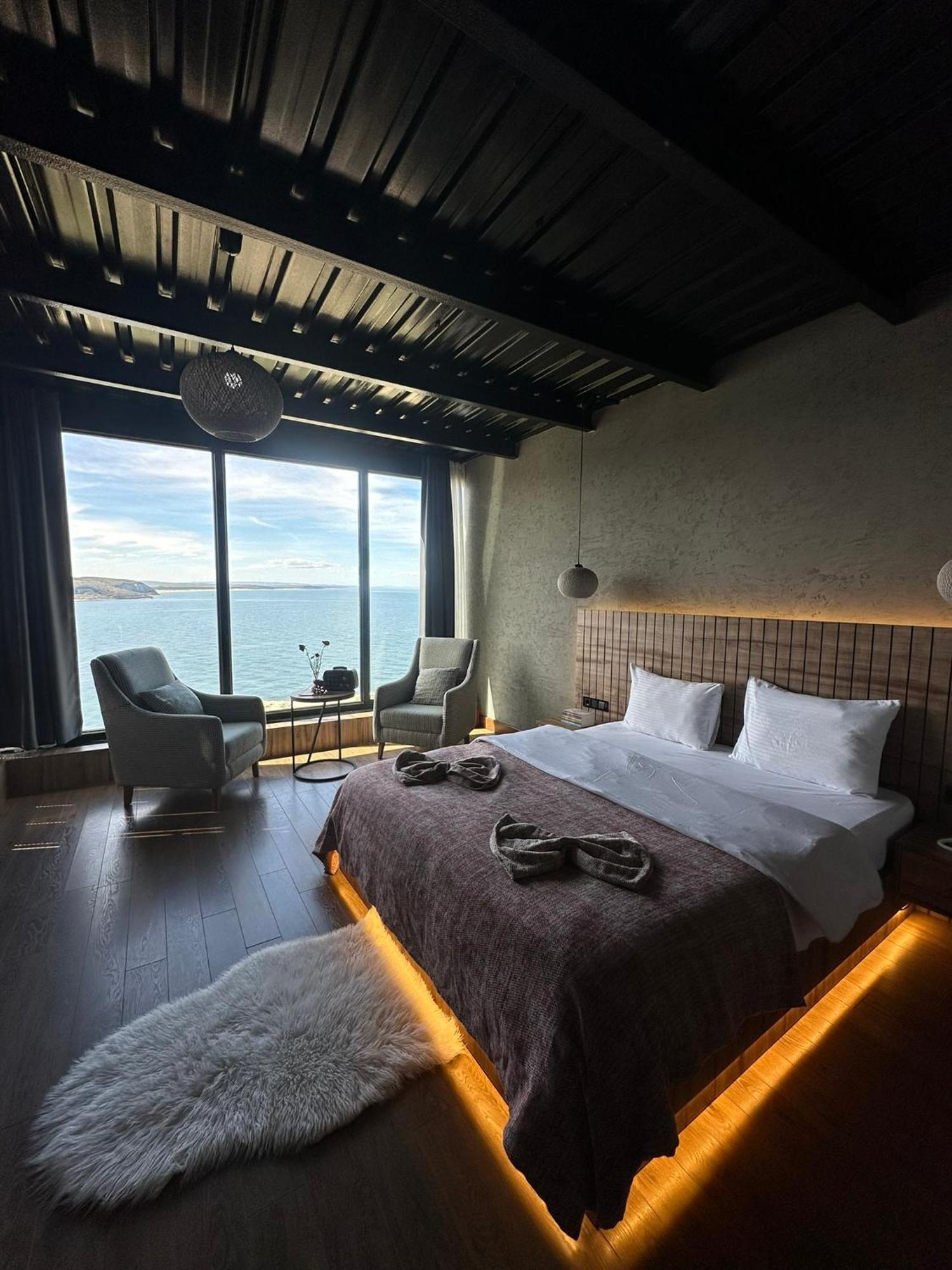 Marina Fener Hotel Istanbul Airport Karaburun  Exteriör bild