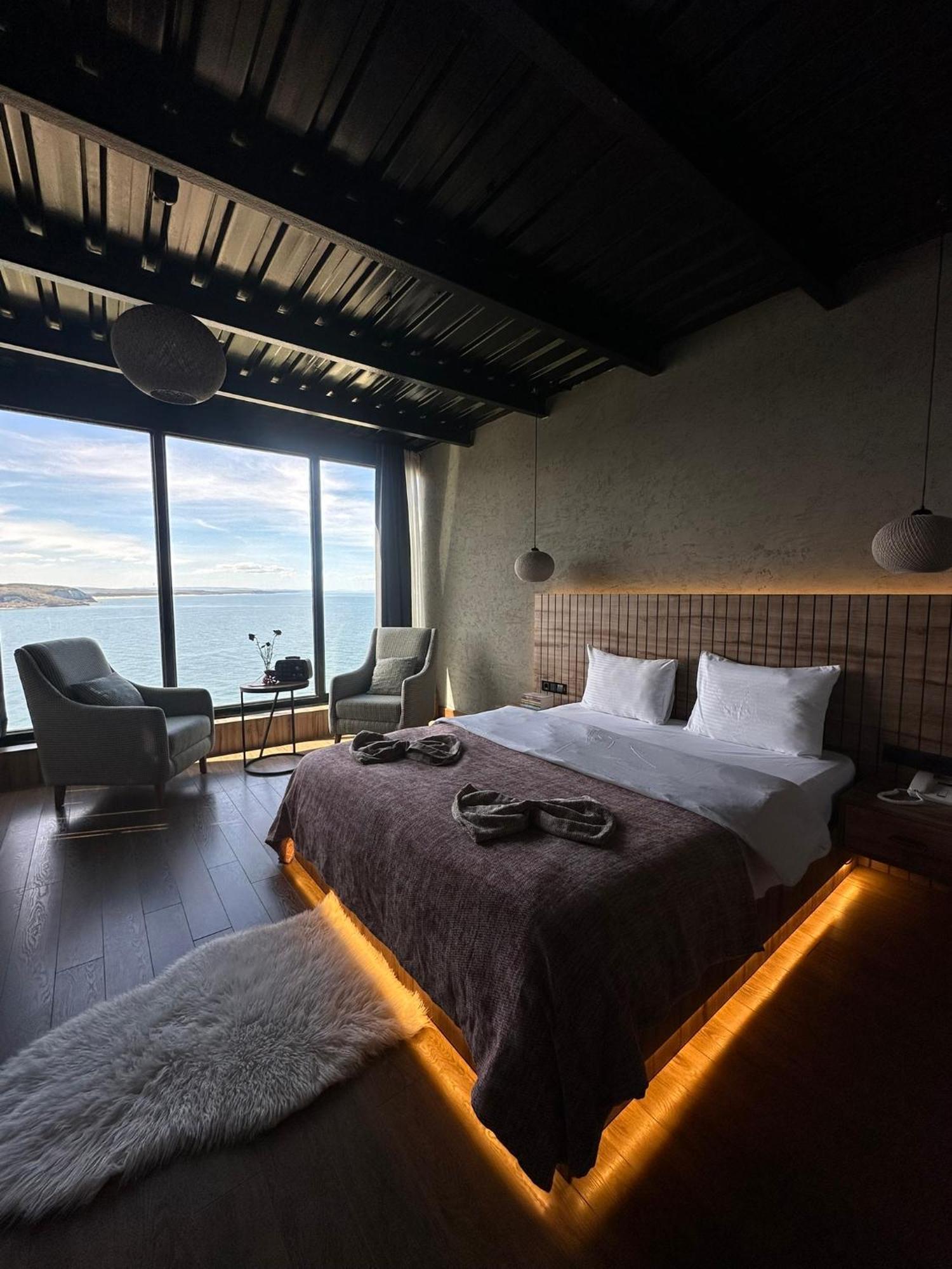 Marina Fener Hotel Istanbul Airport Karaburun  Exteriör bild