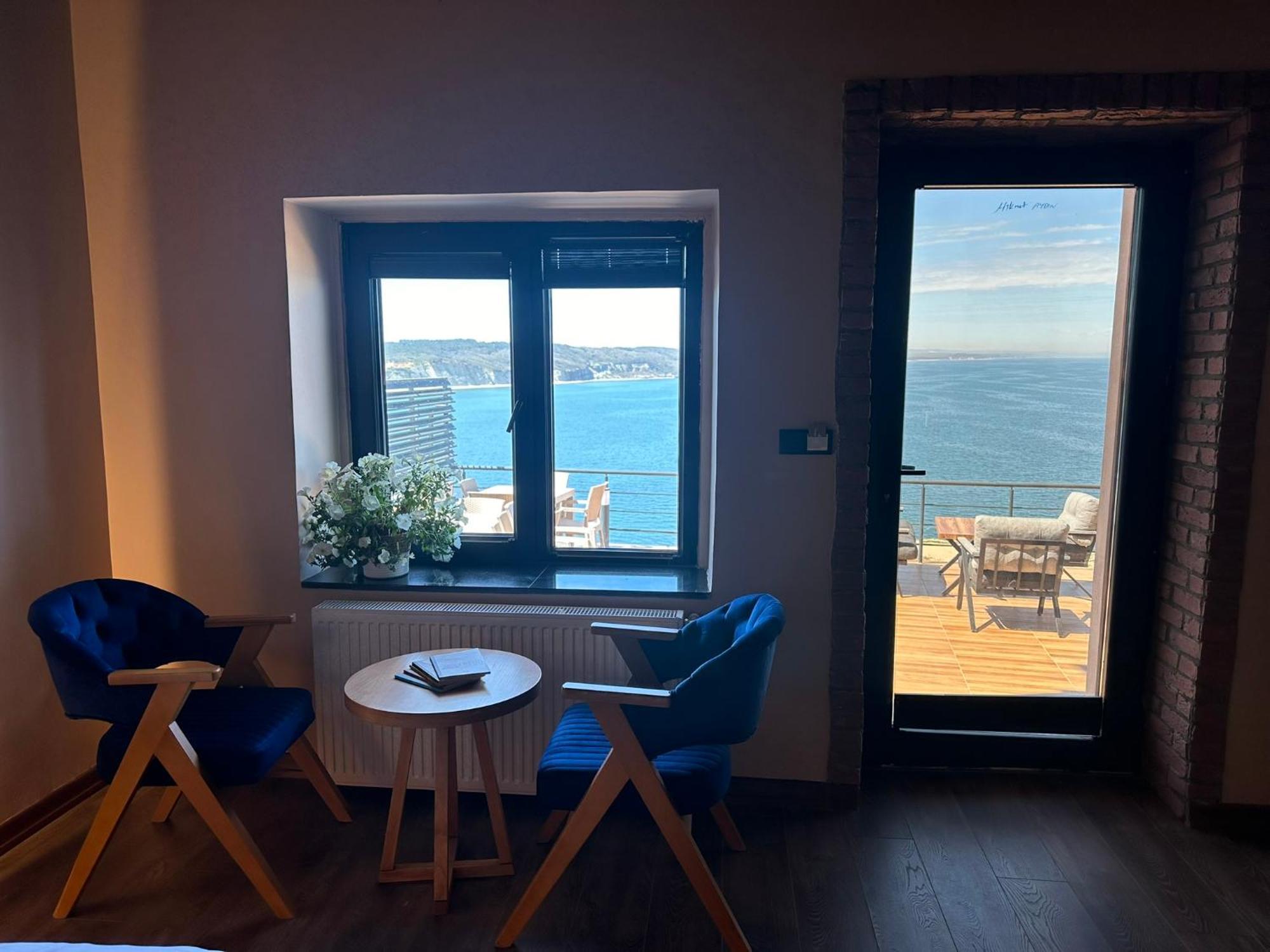 Marina Fener Hotel Istanbul Airport Karaburun  Exteriör bild