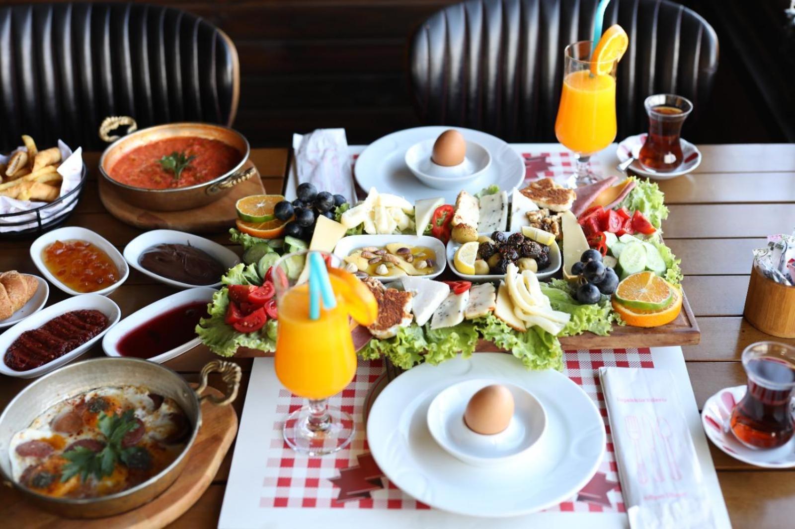 Marina Fener Hotel Istanbul Airport Karaburun  Exteriör bild