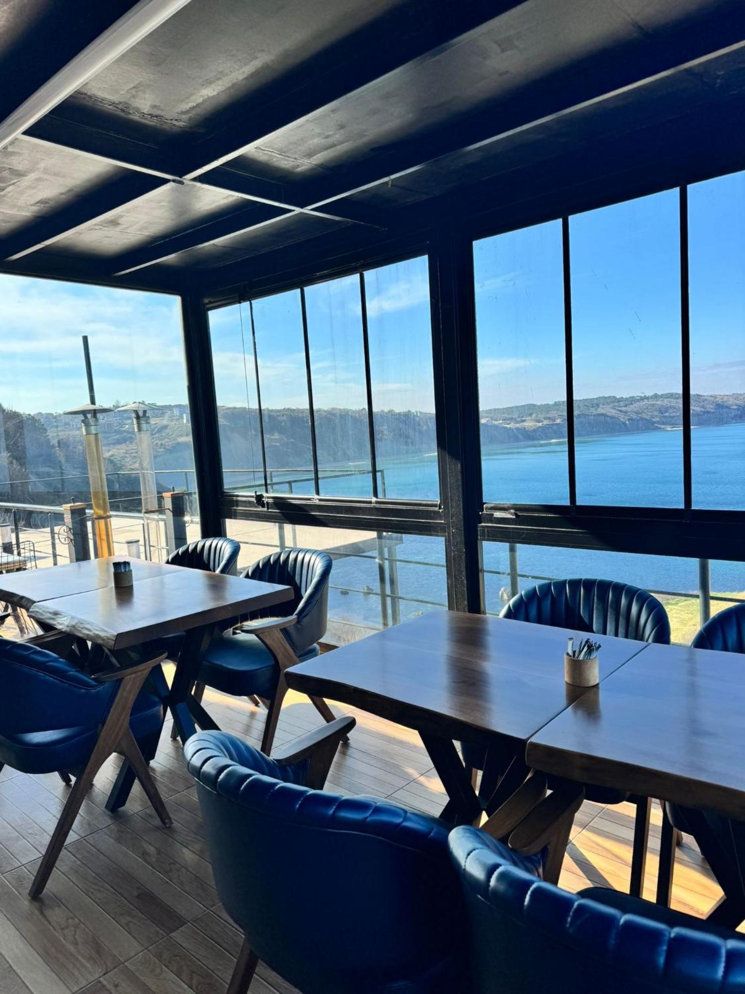 Marina Fener Hotel Istanbul Airport Karaburun  Exteriör bild
