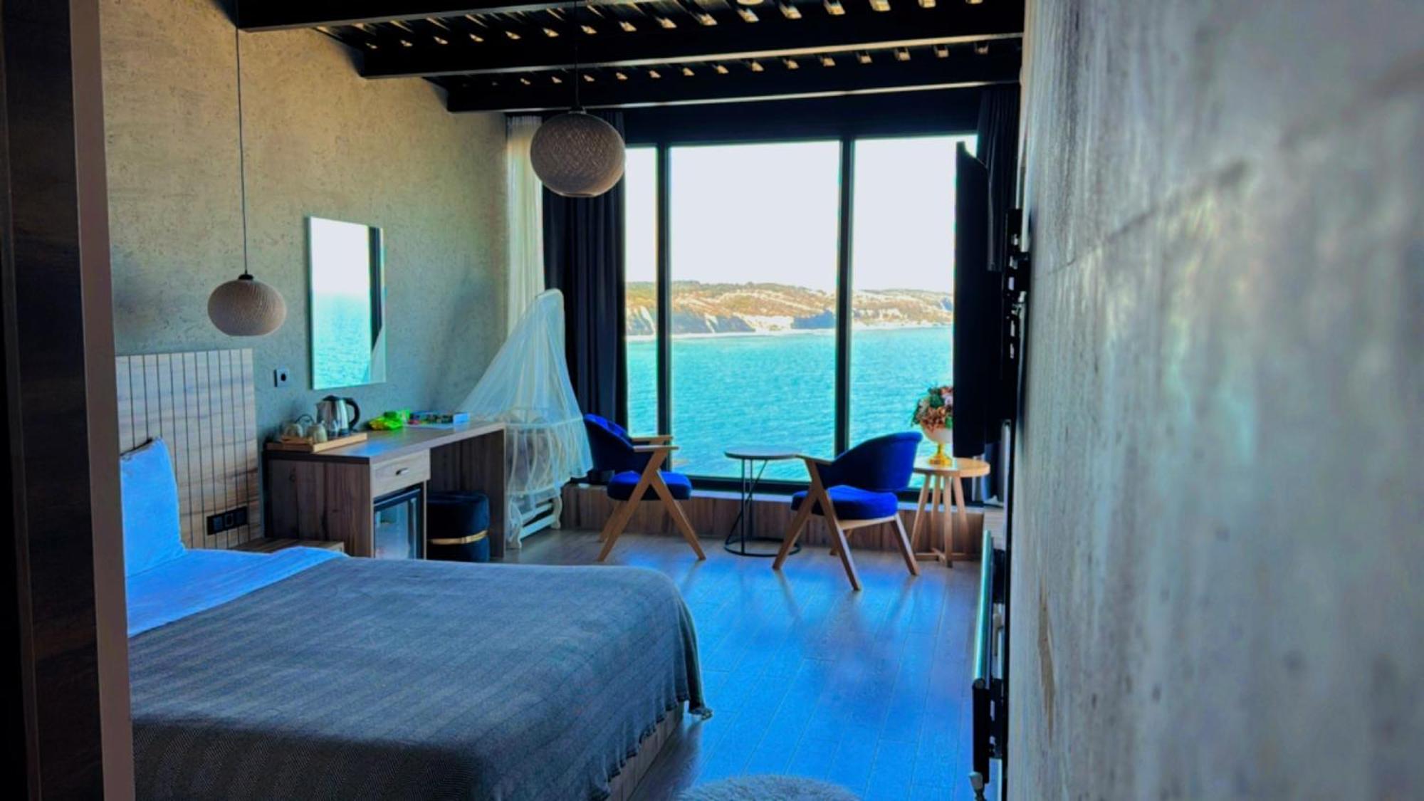 Marina Fener Hotel Istanbul Airport Karaburun  Exteriör bild
