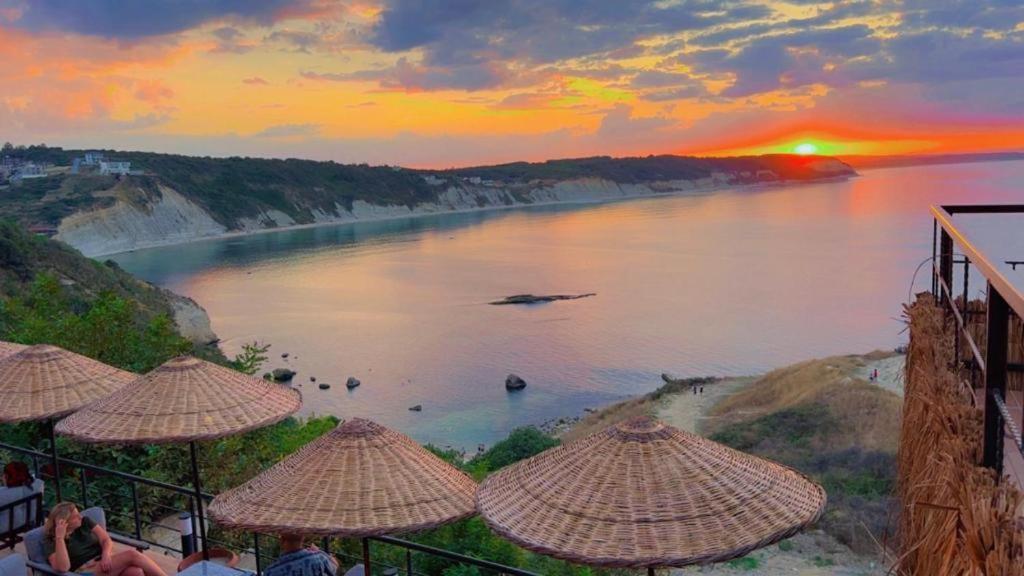 Marina Fener Hotel Istanbul Airport Karaburun  Exteriör bild